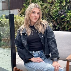 Meet your Posher, Despina